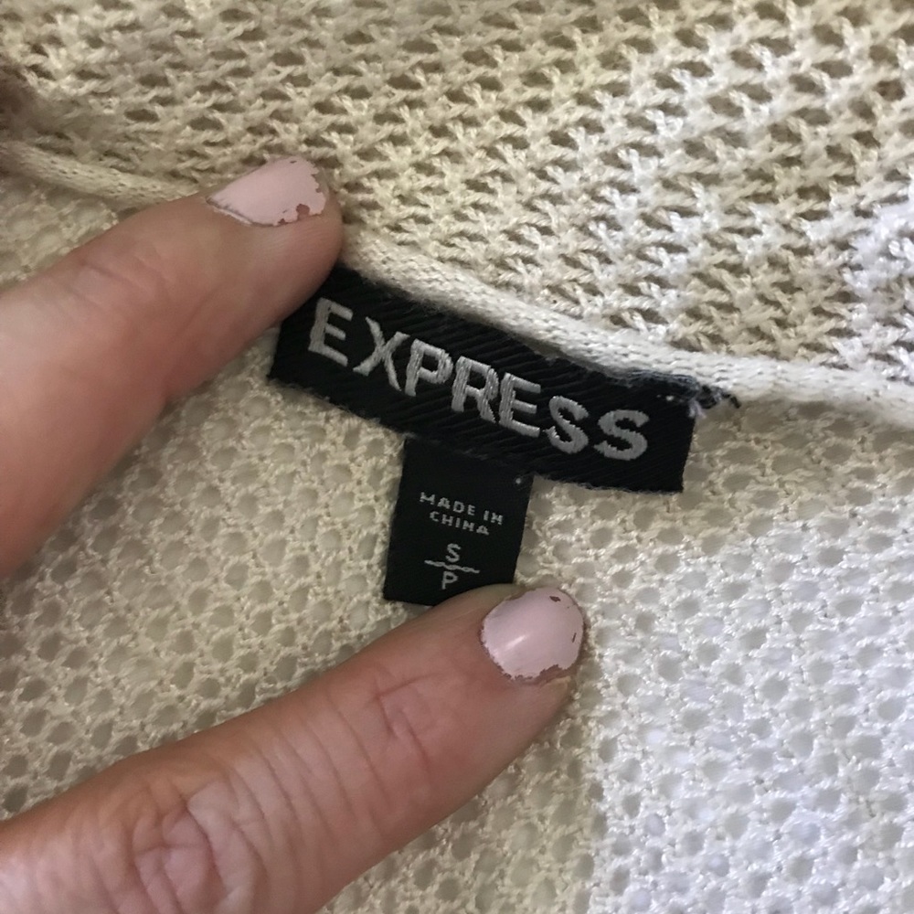 Cardigan - Picture 2 of 4